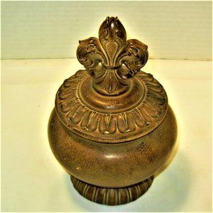 Fleur Di Lis Antique Faux Wooden Look Resin Style Ginger Jar